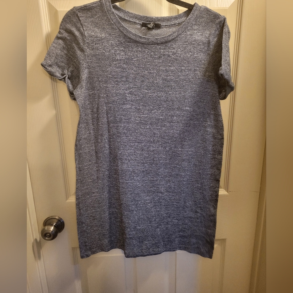 Gray Short Sleeve T-Shirt